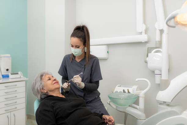 Best Weekend Emergency Dentist in Sandy Hook, CT